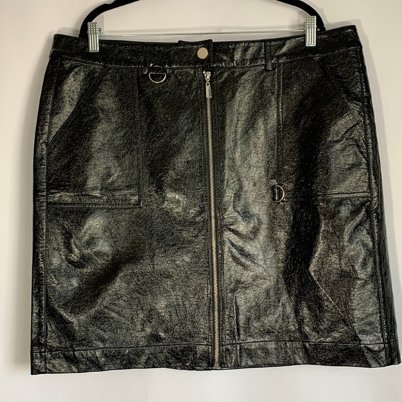 Love & Legend Dresses & Skirts - Love & Legend Black Faux Leather Mini Skirt